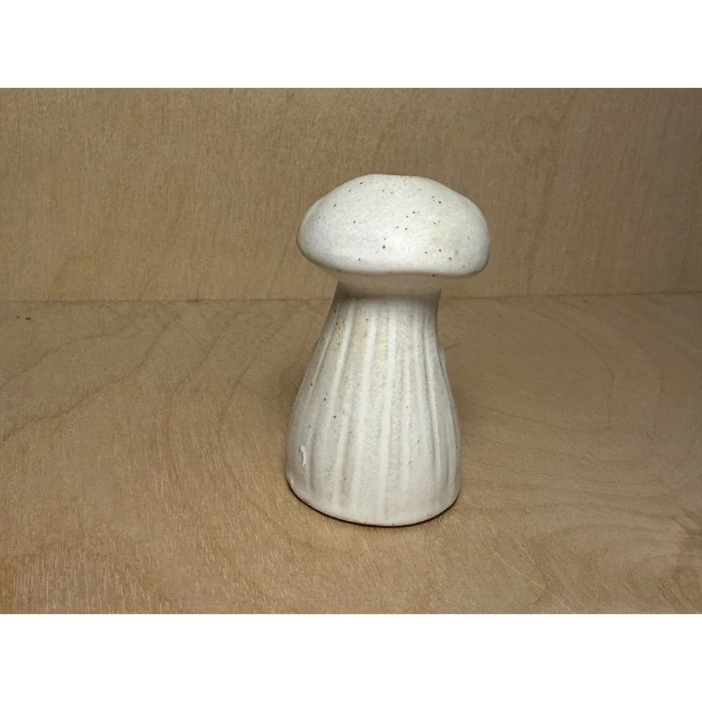 Creative Co-op Mushroom Candle Holder Stoneware Mini‎ Speckled White Cottagecore